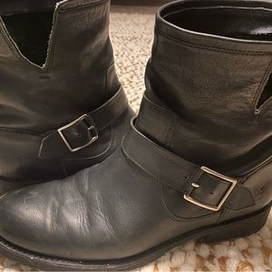 Frye Natalie Engineer Short